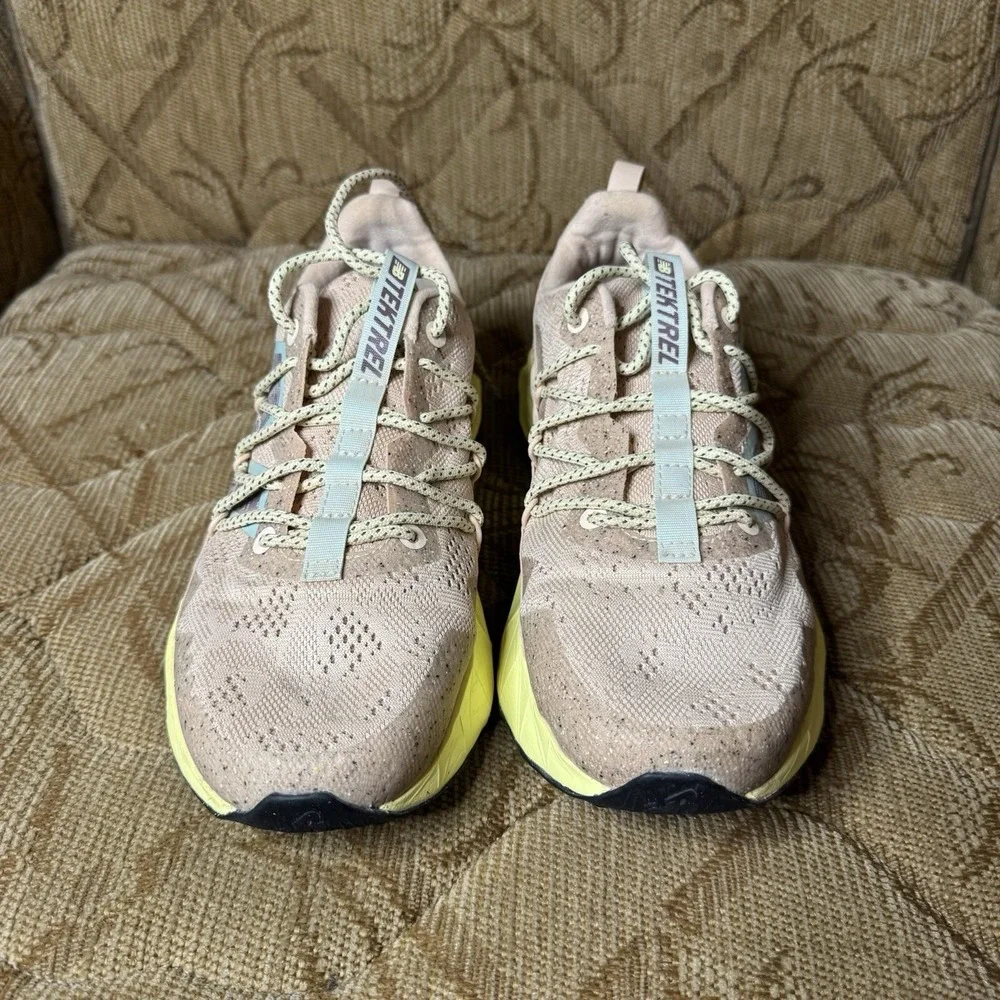 New Balance Tektrel WTTTRLH1 Womens Brown Running Shoes Size 8.5 D Lightly Worn!